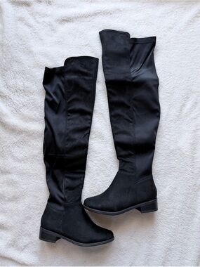 Black Over-the-Knee Stretch Boots